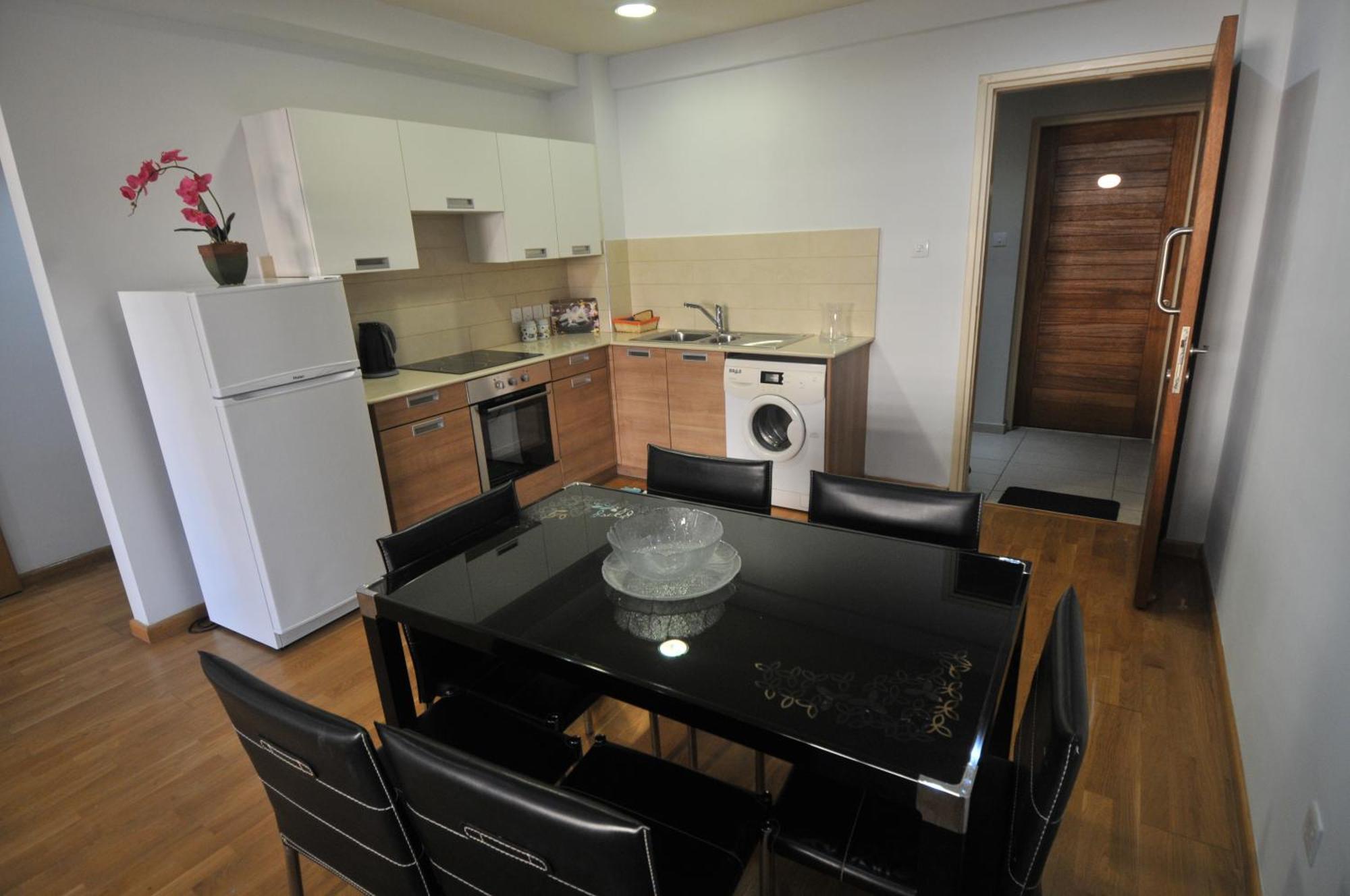 Ithaki Phinikoudes Apartment No. 105 Larnaca Esterno foto
